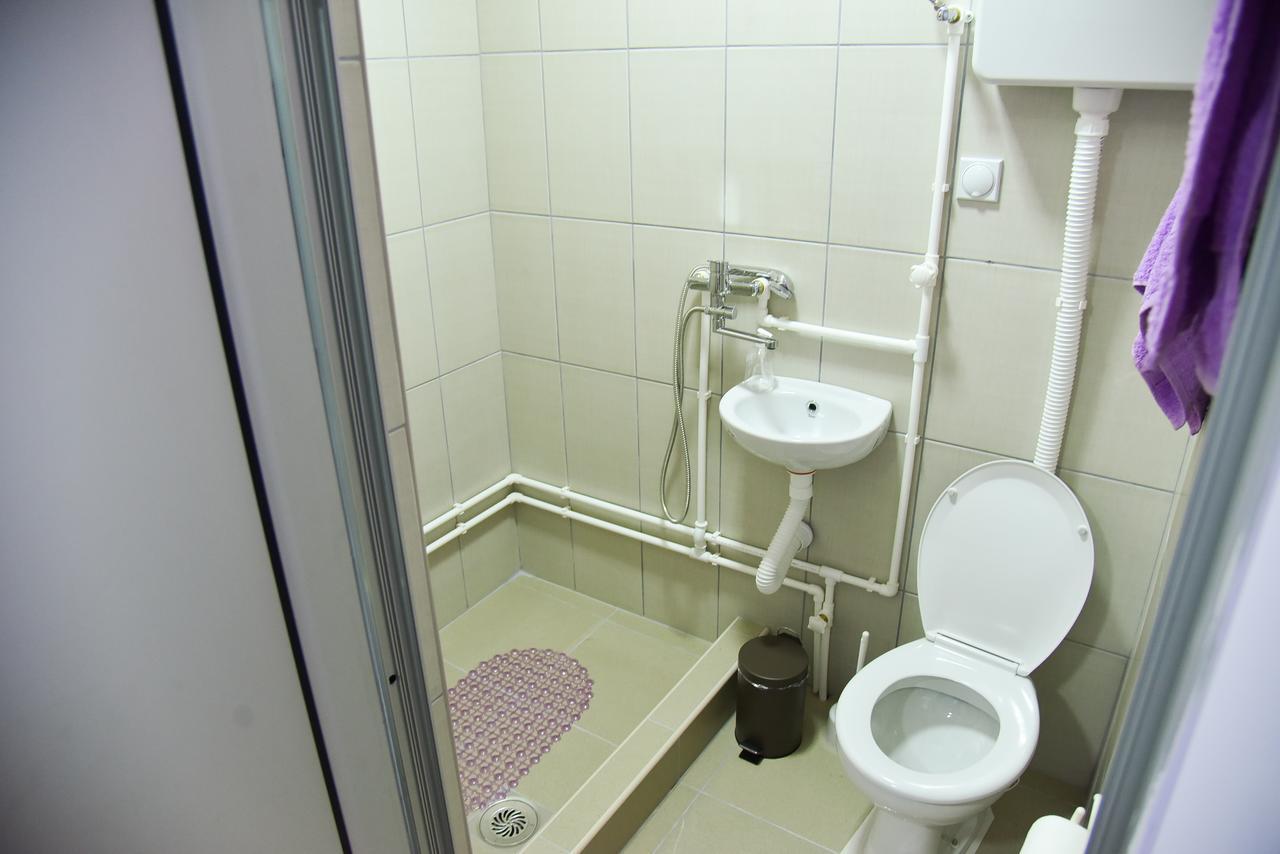 Prenociste Pilot Hotel Nis Ngoại thất bức ảnh
