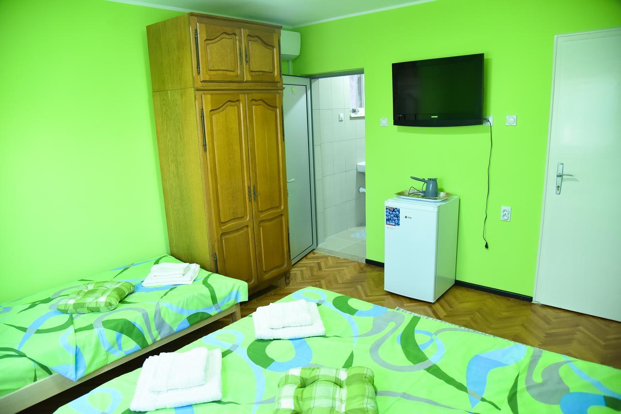 Prenociste Pilot Hotel Nis Ngoại thất bức ảnh