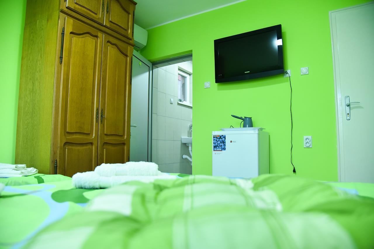 Prenociste Pilot Hotel Nis Ngoại thất bức ảnh