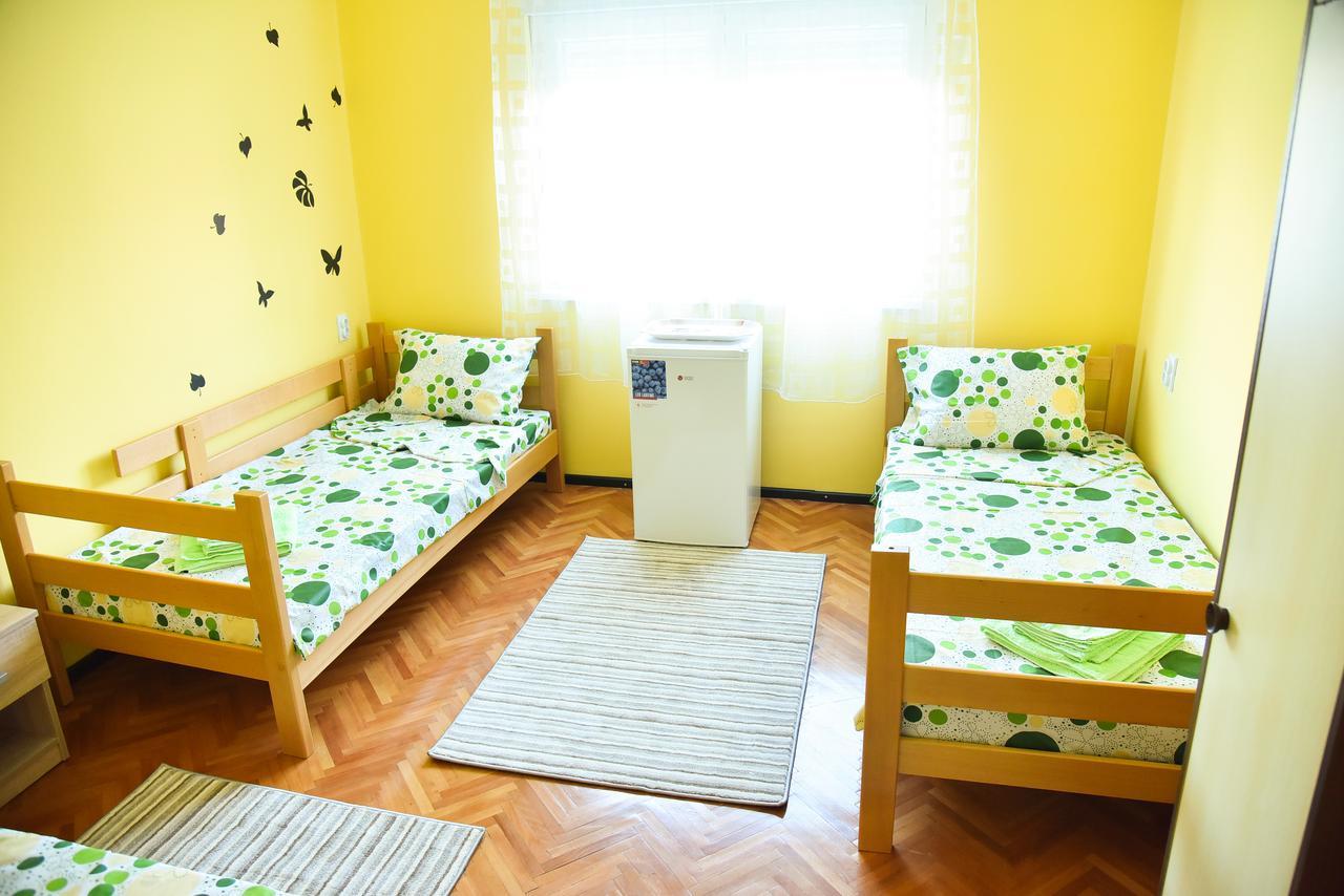 Prenociste Pilot Hotel Nis Ngoại thất bức ảnh